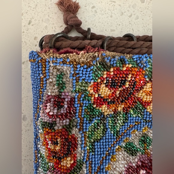 RARE 1890s Glass Beaded Cinch Bag w/Floral Pattern - Picture 8 of 16
